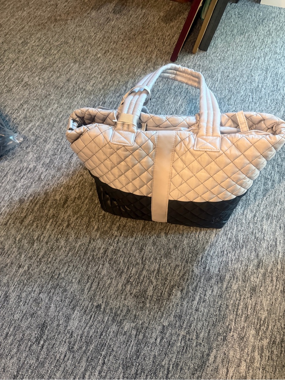 Oliver Thomas Quilted Two-Tone Tote in Light Pink and Black